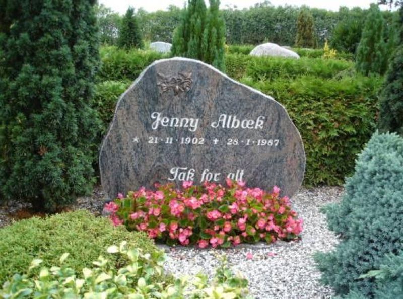 Jenny Albaek.jpg